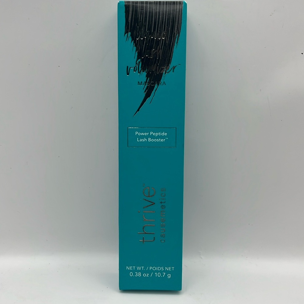 Thrive Causemetics Blue and Black Mascara